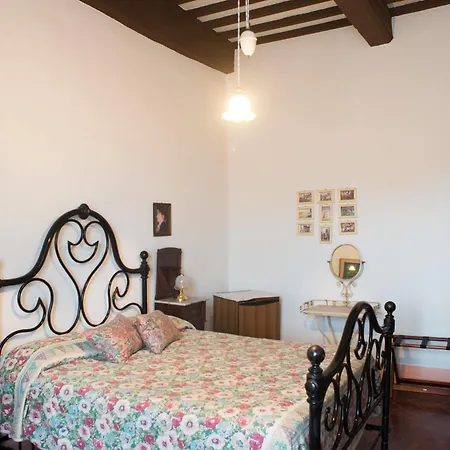 Residenza D'epoca Palazzo Buonaccorsi 3*