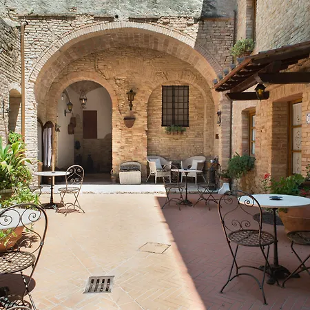 Hotel Residenza D'epoca Palazzo Buonaccorsi San Gimignano