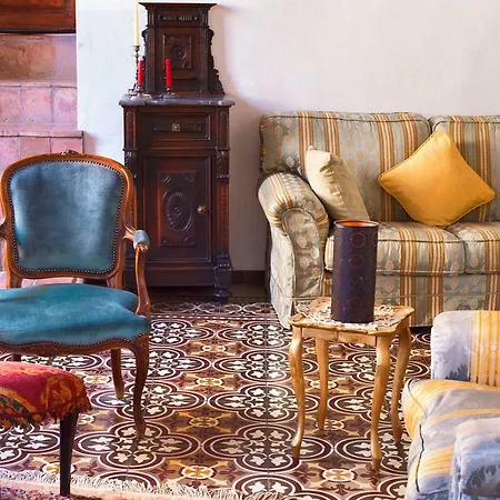 Residenza D'epoca Palazzo Buonaccorsi Hotel