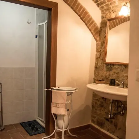 Residenza D'epoca Palazzo Buonaccorsi 3*