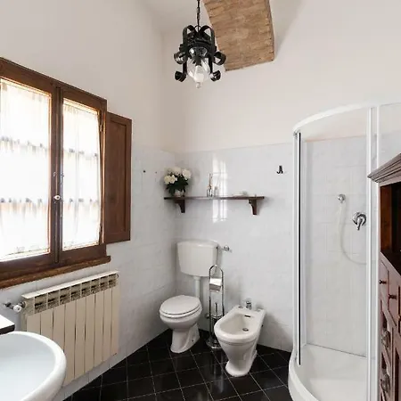 Residenza D'epoca Palazzo Buonaccorsi Hotel 3*