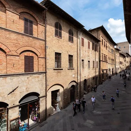 Residenza D'epoca Palazzo Buonaccorsi Hotell 3*