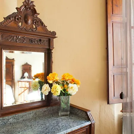 Residenza D'epoca Palazzo Buonaccorsi Hotel 3*