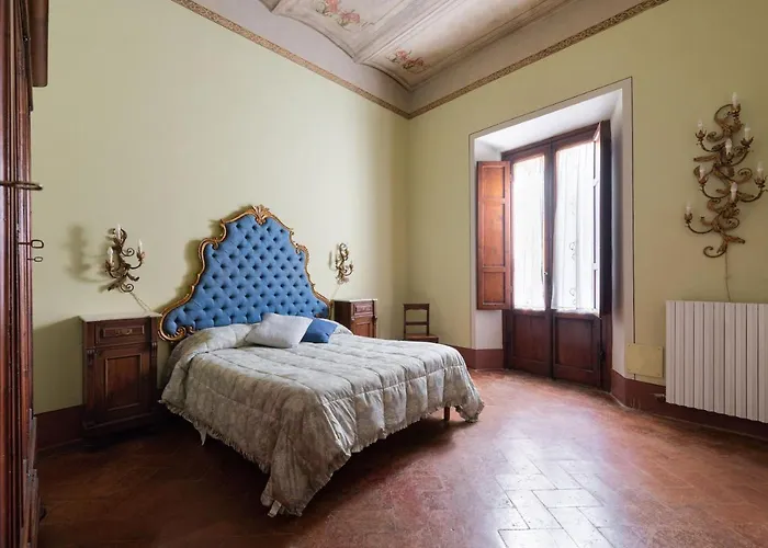 Residenza D'epoca Palazzo Buonaccorsi فندق سان جيمينيانو