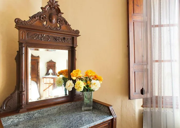 Residenza D'epoca Palazzo Buonaccorsi فندق 3*